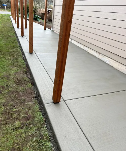 Broom Finish Sidewalk Entrance in Normandy 